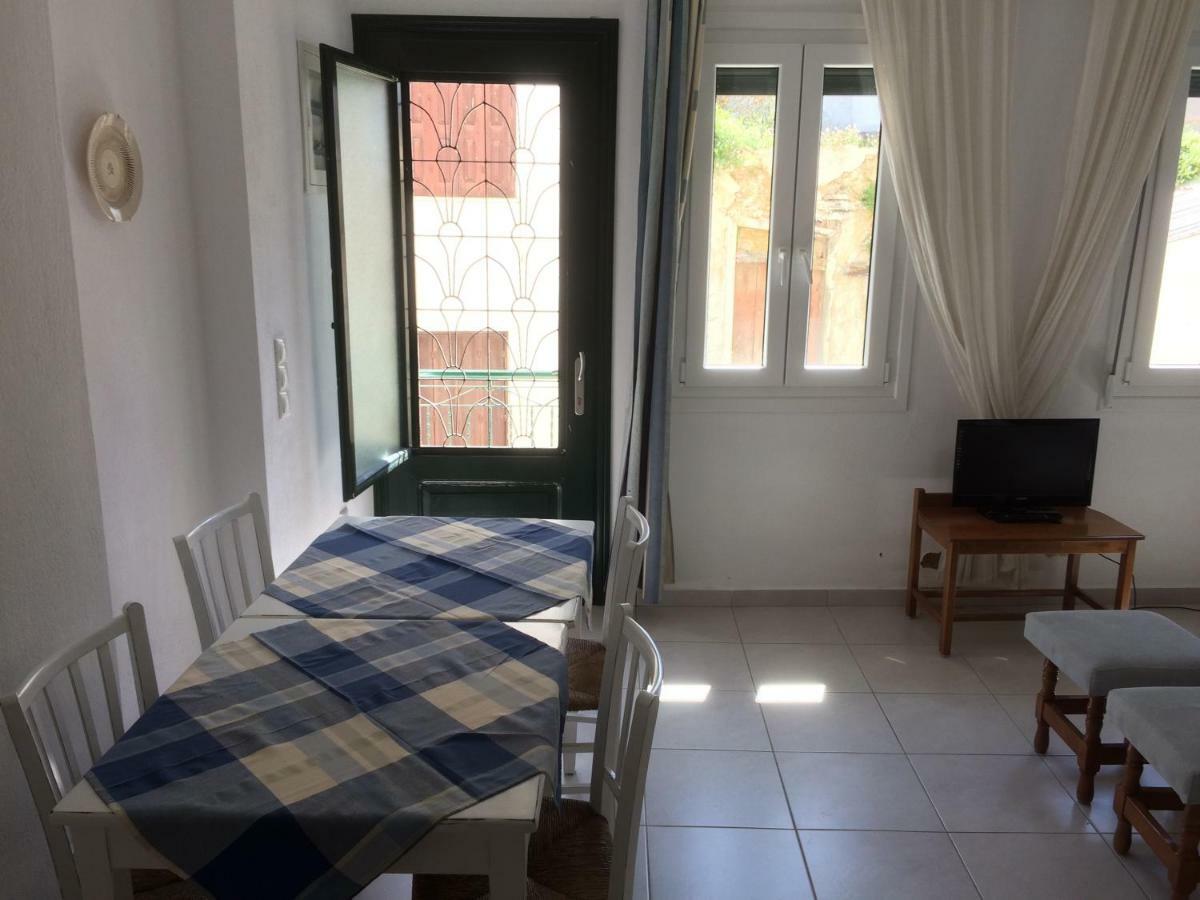 Ferienwohnung Angies House Skopelos Exterior foto